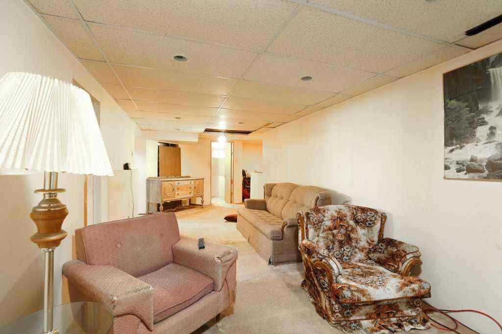 MLS® A2255889 - 1120 11 Street S in Fleetwood Lethbridge, Residential