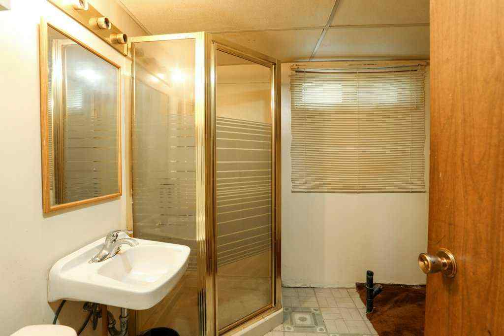 MLS® A2255889 - 1120 11 Street S in Fleetwood Lethbridge, Residential