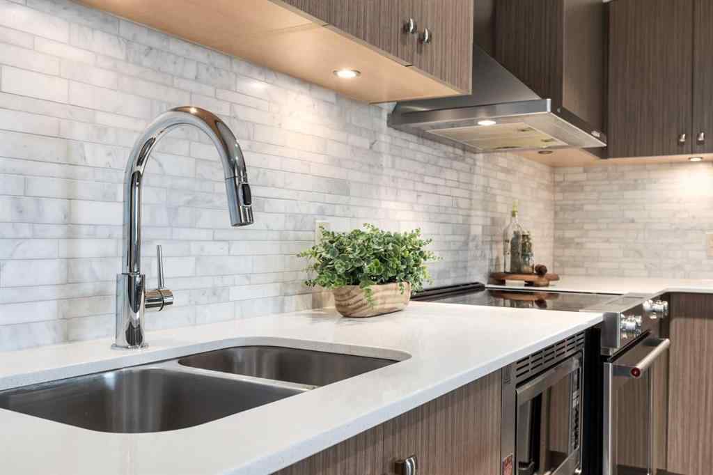 MLS® A2255897 - Unit #2208 930 6 Avenue SW in Downtown Commercial Core Calgary, Residential