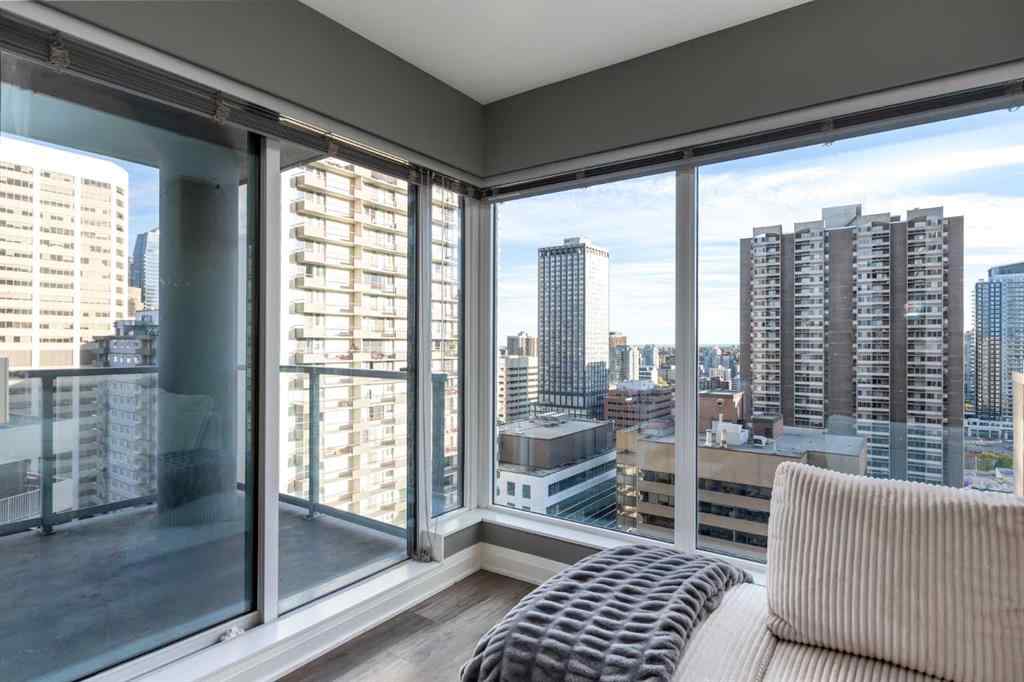 MLS® A2255897 - Unit #2208 930 6 Avenue SW in Downtown Commercial Core Calgary, Residential