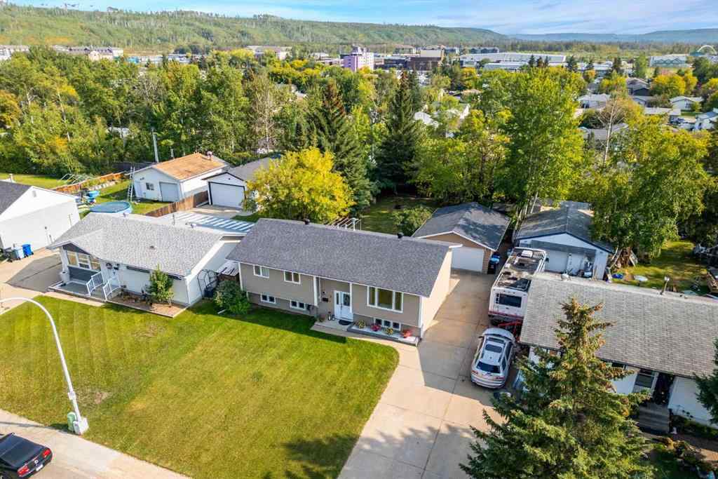 MLS® A2255898 - 3 MAY Crescent  in Downtown Fort McMurray, Residential