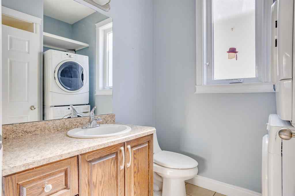MLS® A2255900 - 104 Chestnut Way  in Timberlea Fort McMurray, Residential