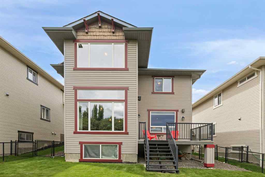 MLS® A2255901 - 66 Crestbrook Hill SW in Crestmont Calgary, Residential