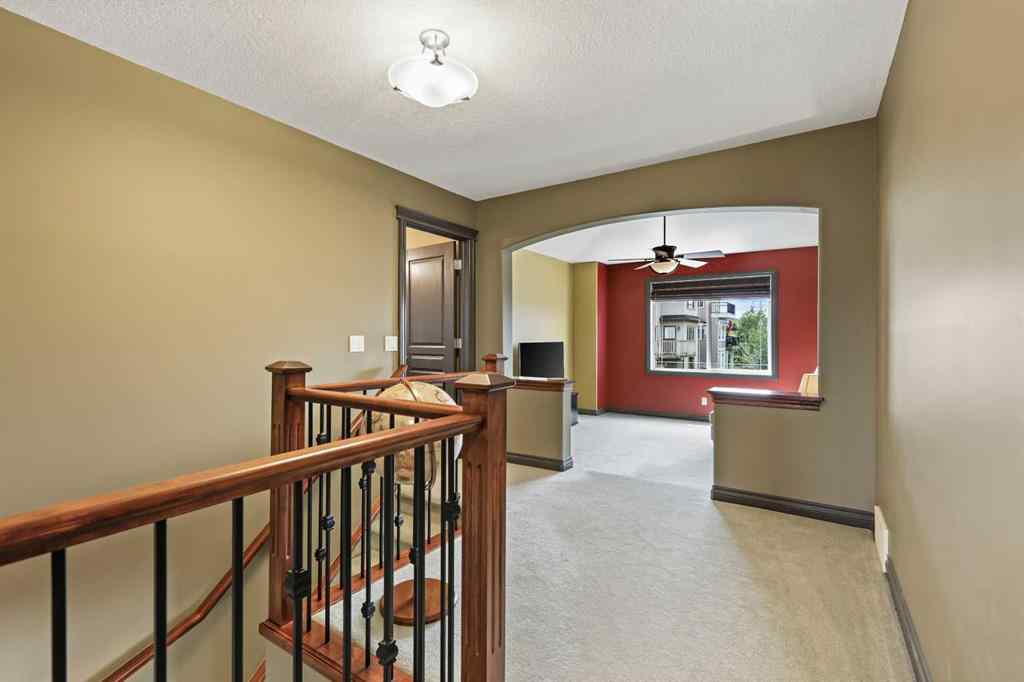 MLS® A2255901 - 66 Crestbrook Hill SW in Crestmont Calgary, Residential