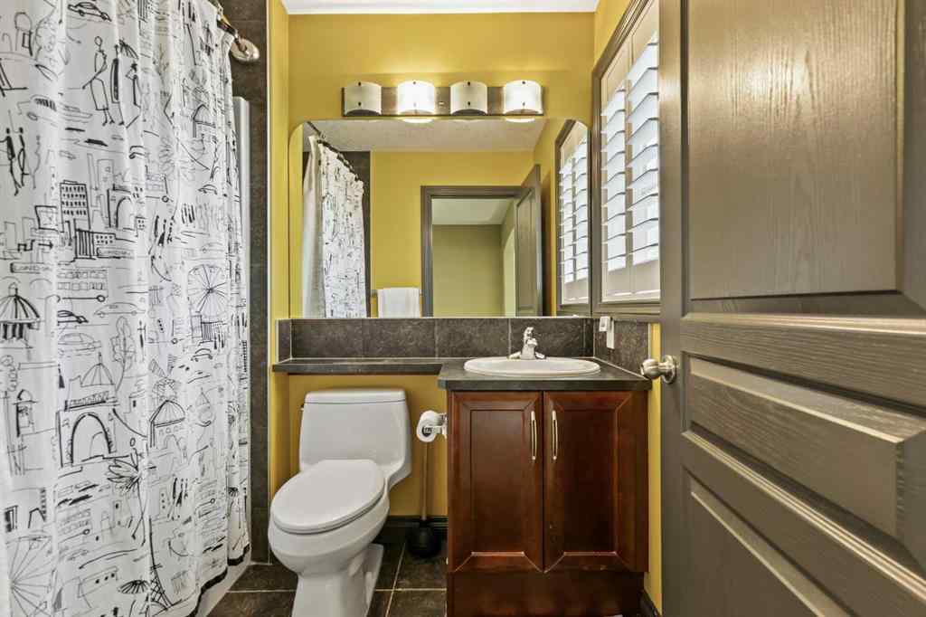MLS® A2255901 - 66 Crestbrook Hill SW in Crestmont Calgary, Residential