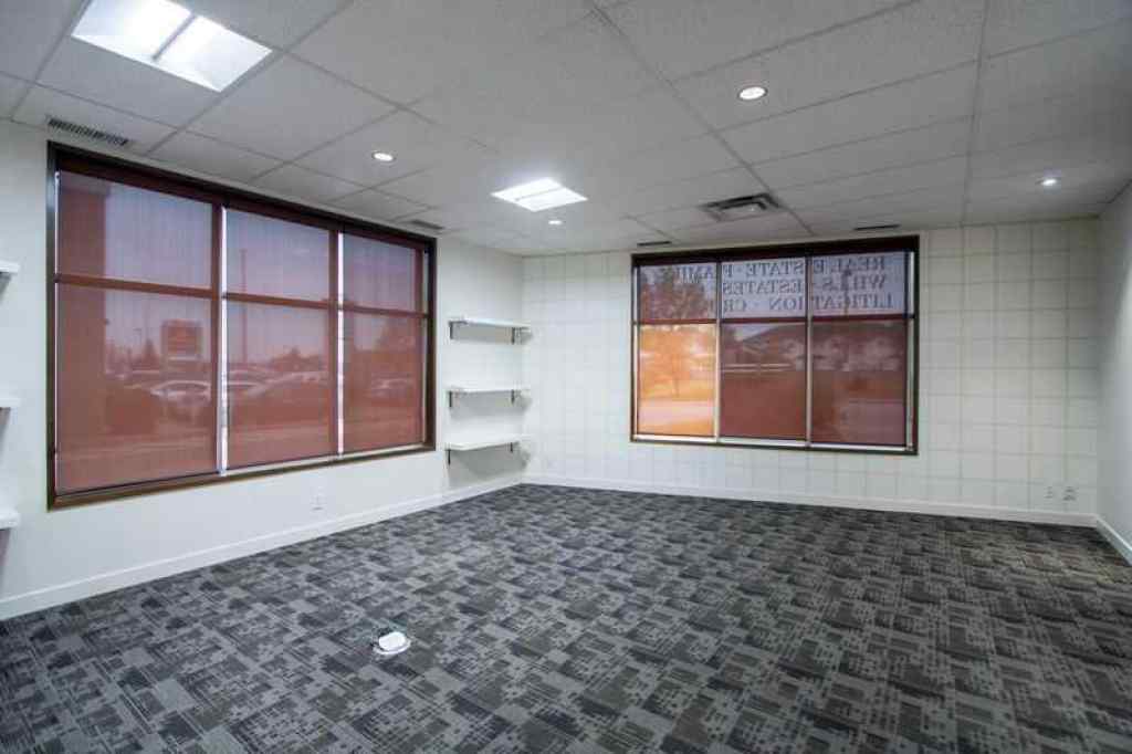 MLS® A2255903 - Unit #102 10820 24 Street SE in Shepard Industrial Calgary, Commercial