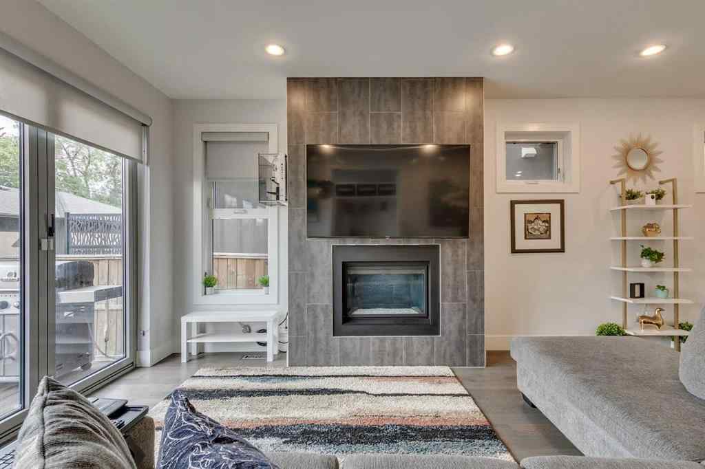 MLS® A2255904 - 522 37 Street NW in Parkdale Calgary, Residential