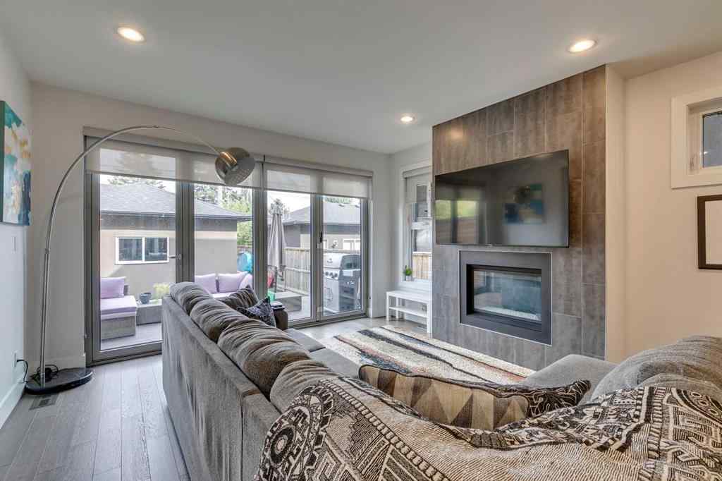 MLS® A2255904 - 522 37 Street NW in Parkdale Calgary, Residential
