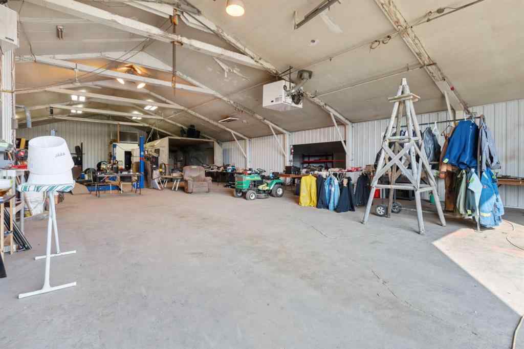 MLS® A2255905 - 5002 50 Street  in NONE Strome, Commercial
