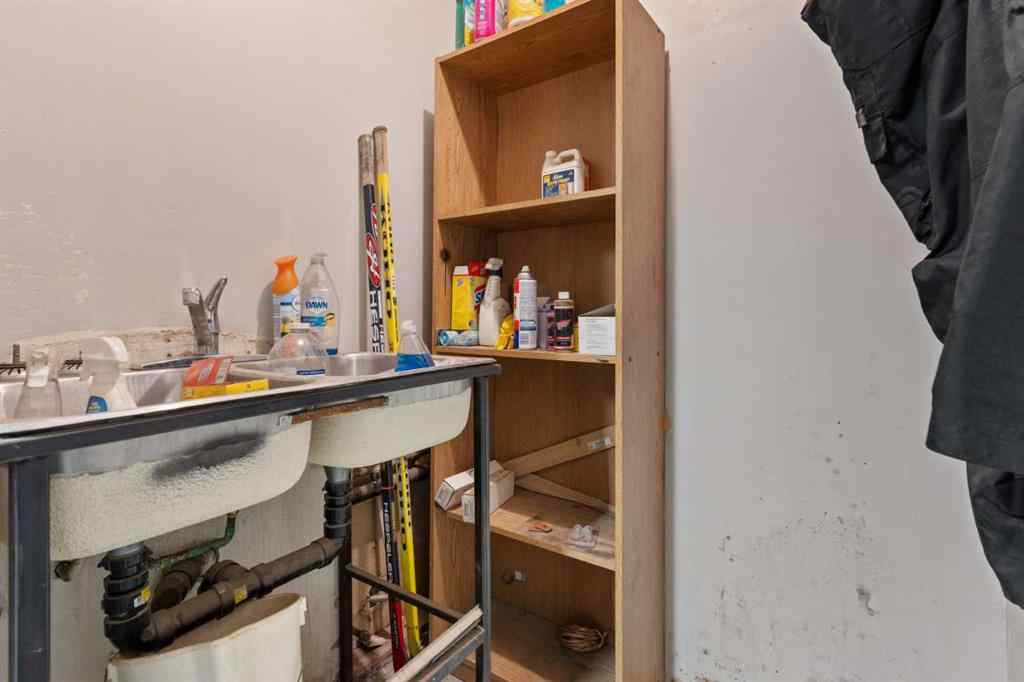 MLS® A2255905 - 5002 50 Street  in NONE Strome, Commercial