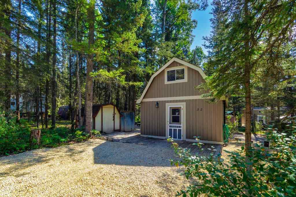 MLS® A2255906 - Unit #32 5227 Township Road 320   in Bergen Springs Rural Mountain View County, Residential