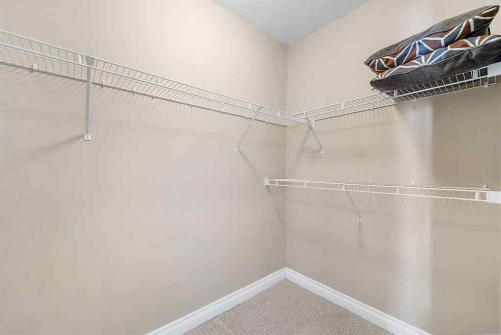 MLS® A2255907 - Unit #3405 24 Hemlock Crescent SW in Spruce Cliff Calgary, Residential