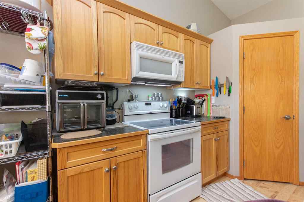 MLS® A2255908 - 152 Kentwood Drive  in Kentwood East Red Deer, Residential