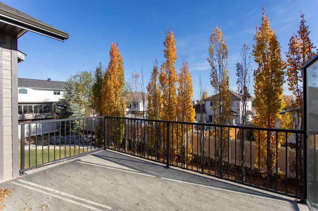 MLS® A2255911 - Unit #102 5300 60 Street  in Westpine Estates Sylvan Lake, Residential