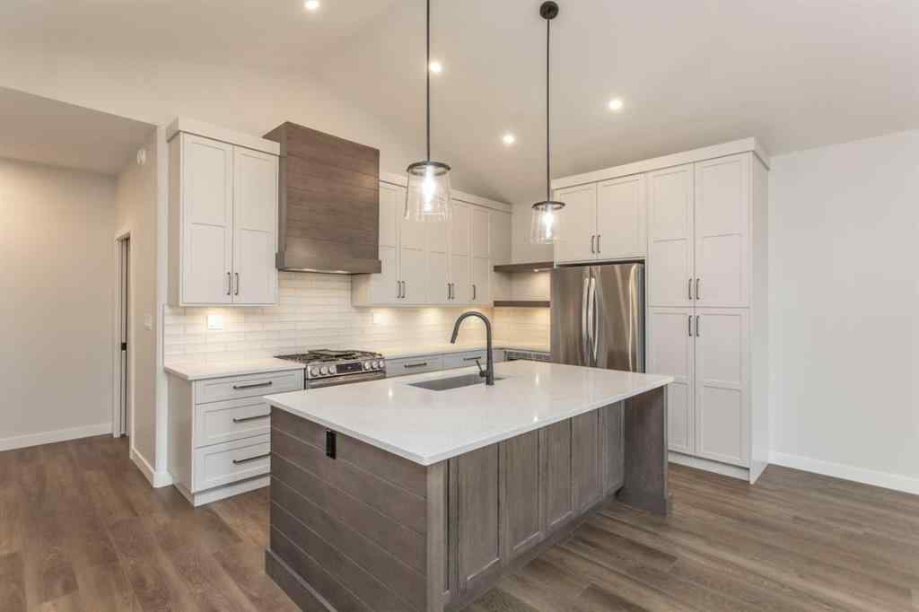 MLS® A2255911 - Unit #102 5300 60 Street  in Westpine Estates Sylvan Lake, Residential