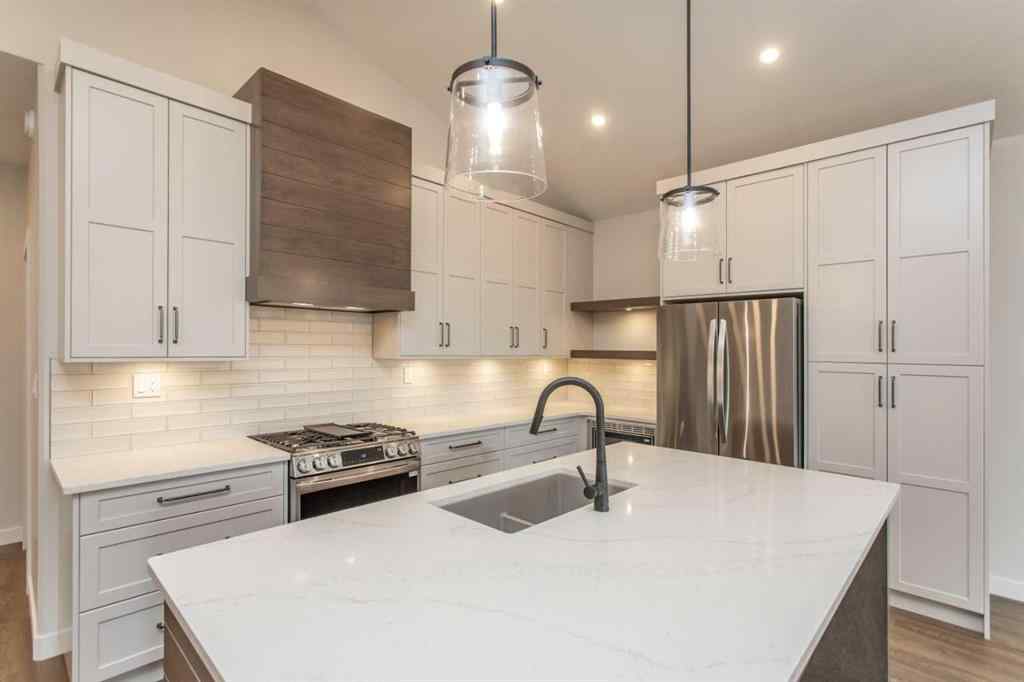 MLS® A2255911 - Unit #102 5300 60 Street  in Westpine Estates Sylvan Lake, Residential