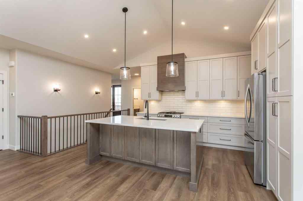 MLS® A2255911 - Unit #102 5300 60 Street  in Westpine Estates Sylvan Lake, Residential