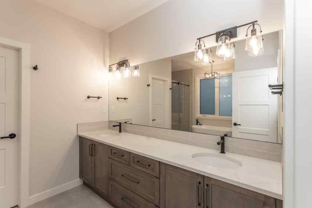 MLS® A2255911 - Unit #102 5300 60 Street  in Westpine Estates Sylvan Lake, Residential