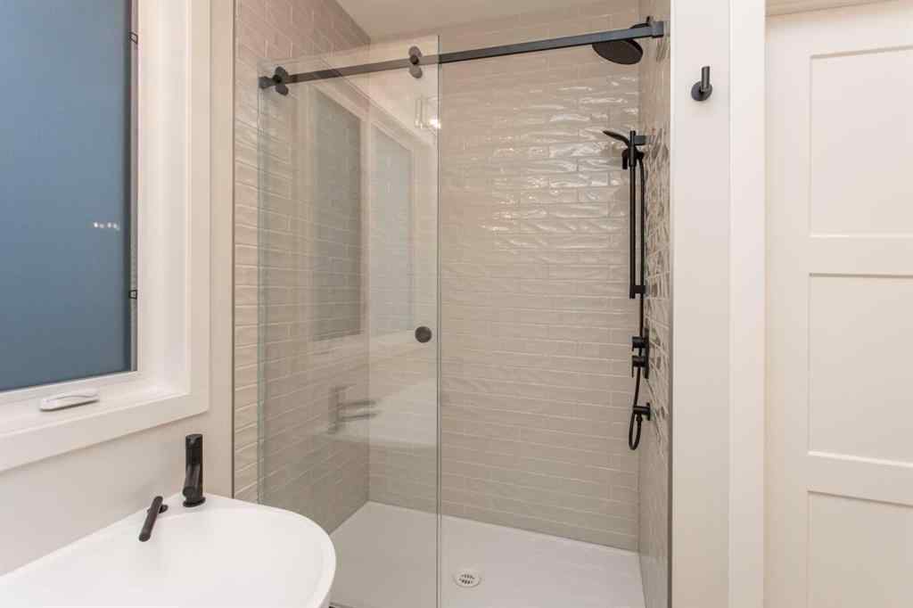 MLS® A2255911 - Unit #102 5300 60 Street  in Westpine Estates Sylvan Lake, Residential