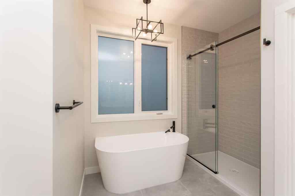 MLS® A2255911 - Unit #102 5300 60 Street  in Westpine Estates Sylvan Lake, Residential