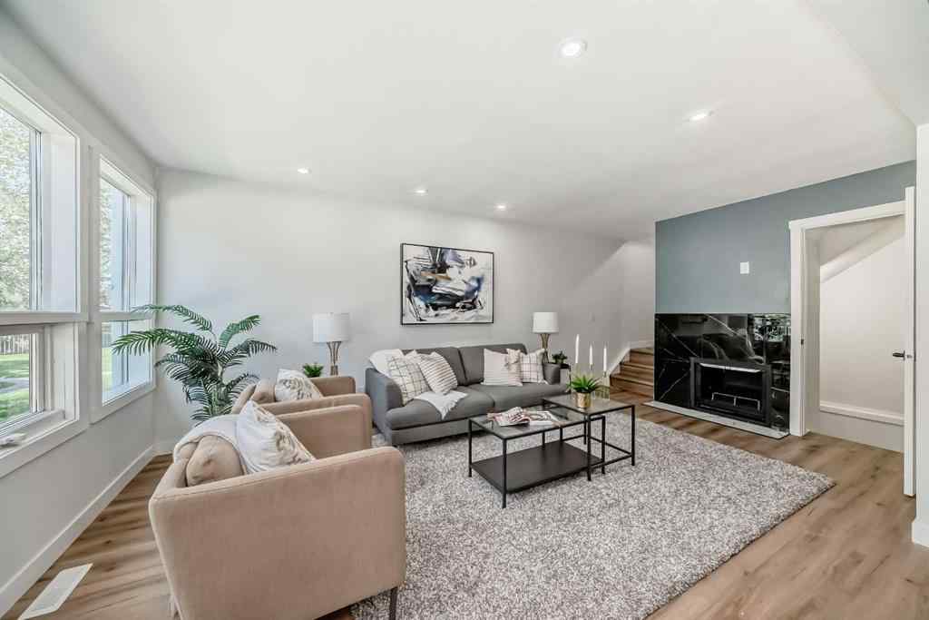 MLS® A2255912 - Unit #404 544 Blackthorn Road NE in Thorncliffe Calgary, Residential