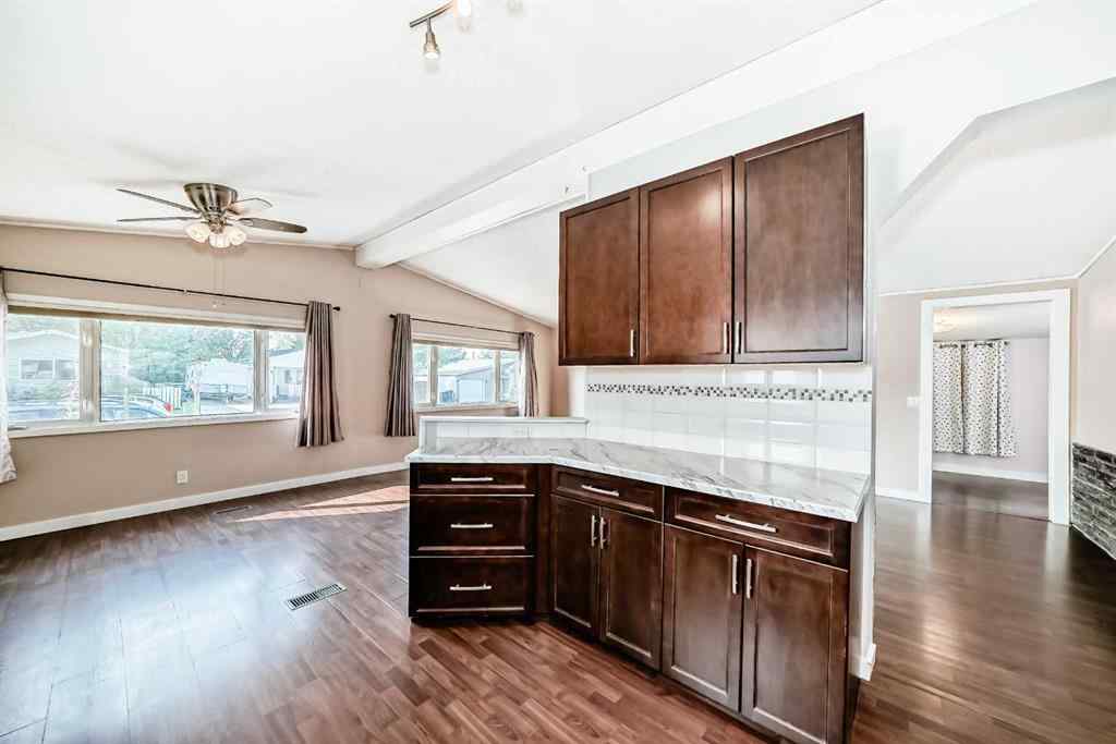 MLS® A2255913 - 842 Briarwood Road  in Brentwood_Strathmore Strathmore, Residential