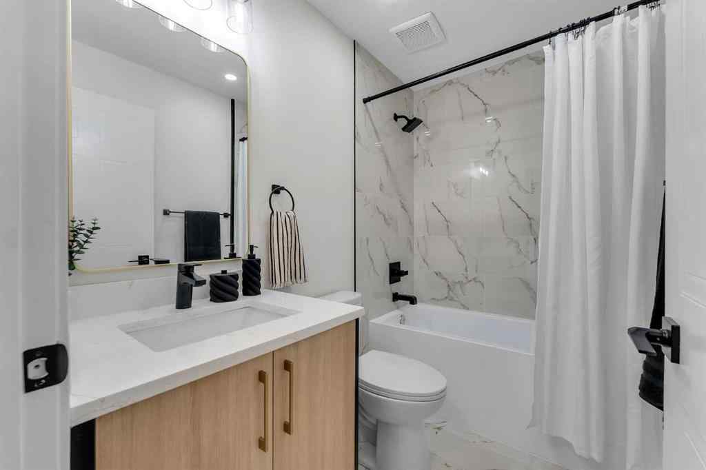MLS® A2255918 - 18 Valley Crest Close NW in Valley Ridge Calgary, Residential