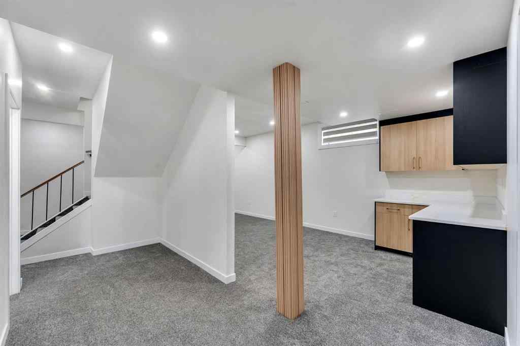 MLS® A2255918 - 18 Valley Crest Close NW in Valley Ridge Calgary, Residential