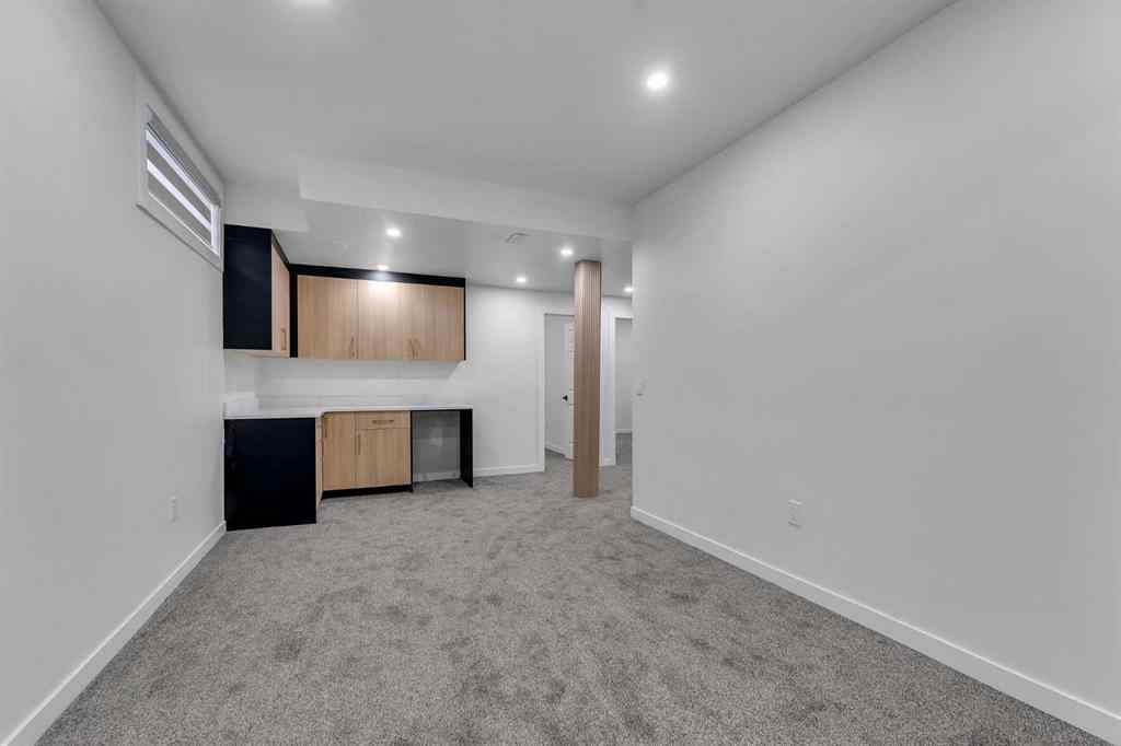 MLS® A2255918 - 18 Valley Crest Close NW in Valley Ridge Calgary, Residential