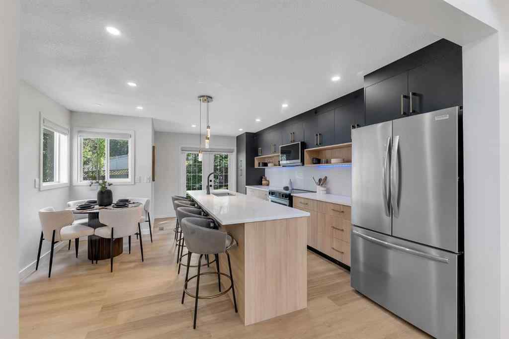 MLS® A2255918 - 18 Valley Crest Close NW in Valley Ridge Calgary, Residential