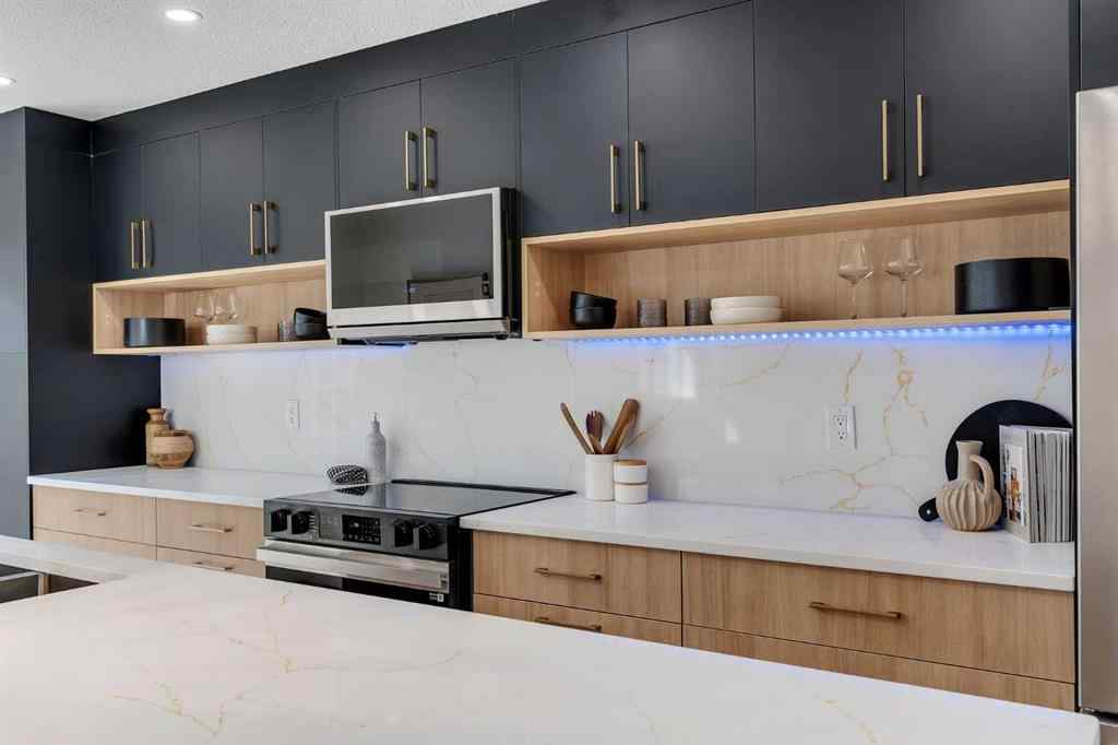 MLS® A2255918 - 18 Valley Crest Close NW in Valley Ridge Calgary, Residential