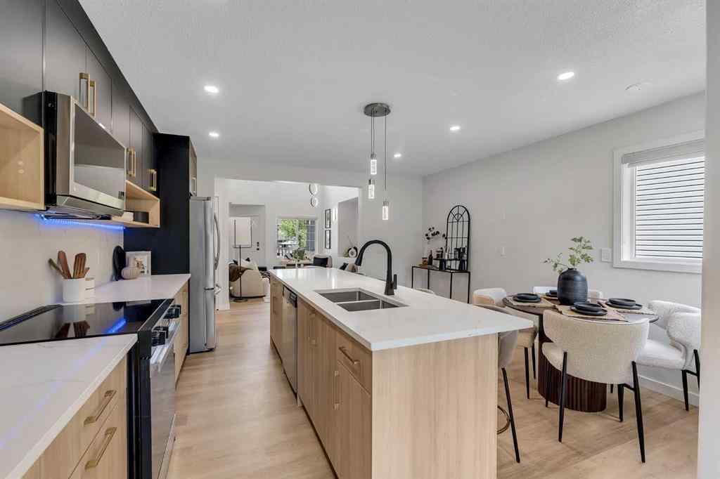 MLS® A2255918 - 18 Valley Crest Close NW in Valley Ridge Calgary, Residential