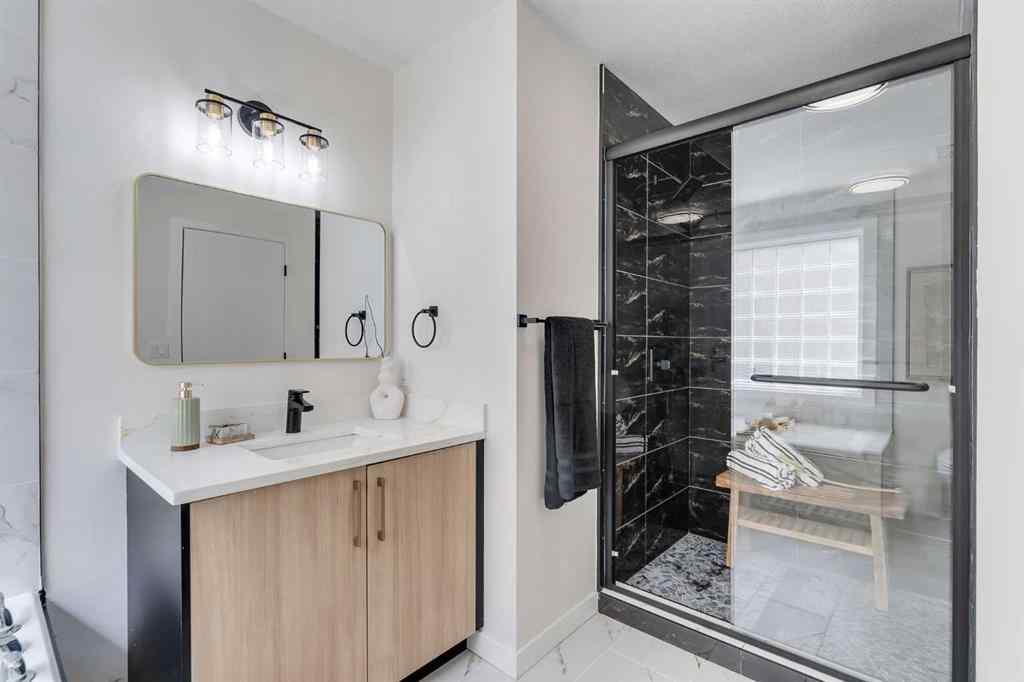 MLS® A2255918 - 18 Valley Crest Close NW in Valley Ridge Calgary, Residential