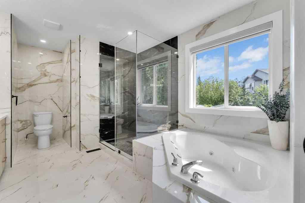 MLS® A2255918 - 18 Valley Crest Close NW in Valley Ridge Calgary, Residential