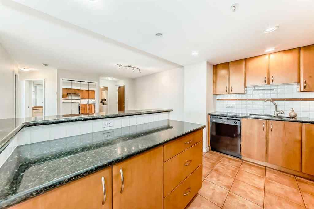 MLS® A2255919 - Unit #413 1108 6 Avenue SW in Downtown West End Calgary, Residential