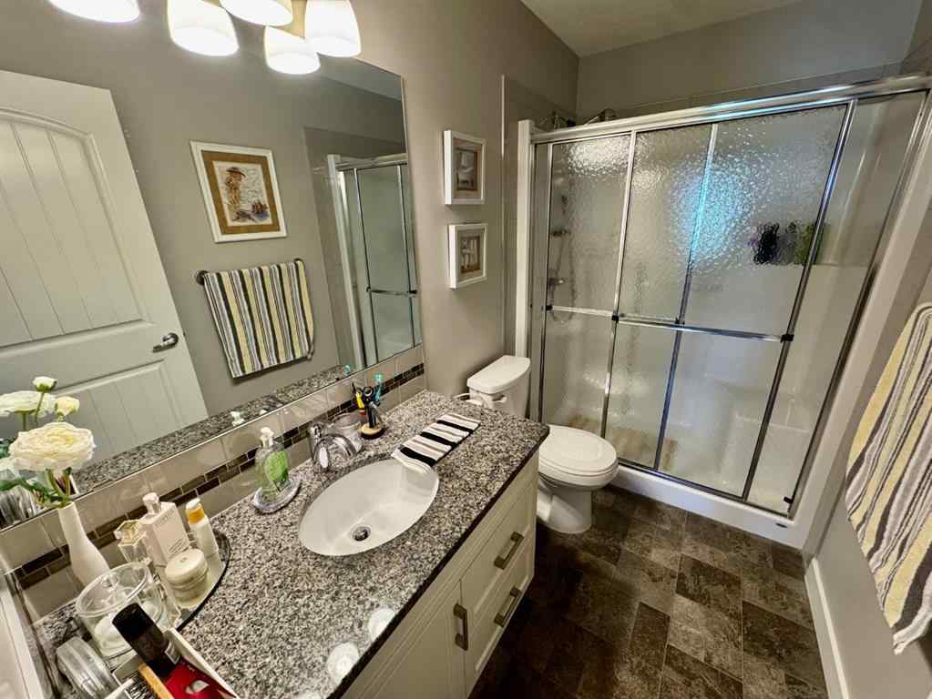 MLS® A2255920 - Unit #306 173 Fairmont Boulevard S in Fairmont Lethbridge, Residential