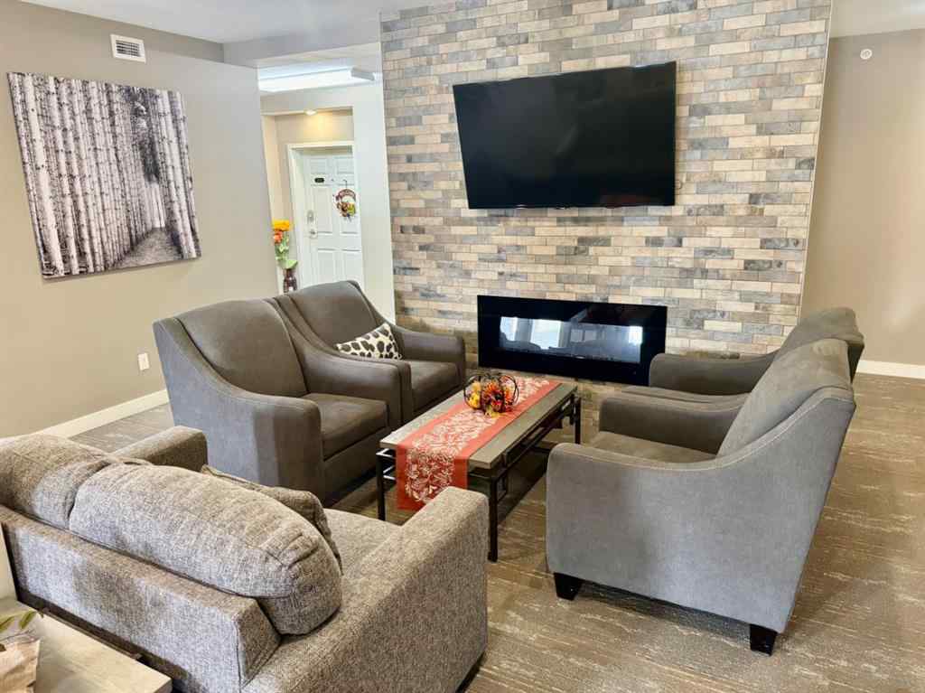 MLS® A2255920 - Unit #306 173 Fairmont Boulevard S in Fairmont Lethbridge, Residential