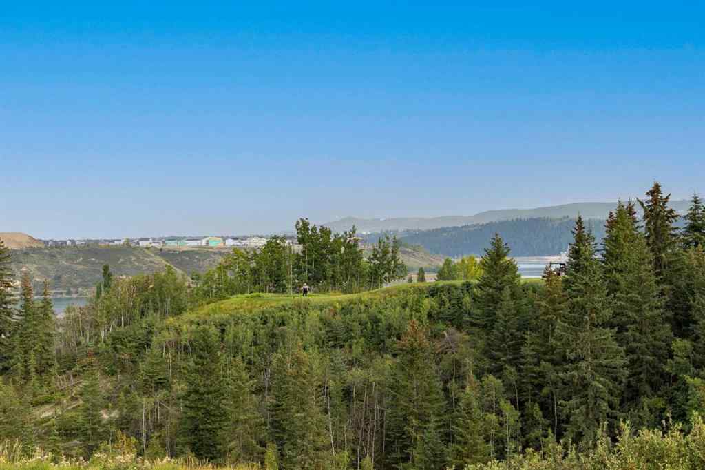 MLS® A2255922 - 435 Rodeo Ridge  in Springbank Links Rural Rocky View County, Residential