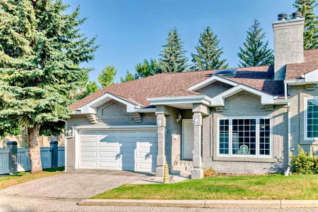 MLS® A2255924 - 44 Gladstone Gardens SW in Glamorgan Calgary, Residential