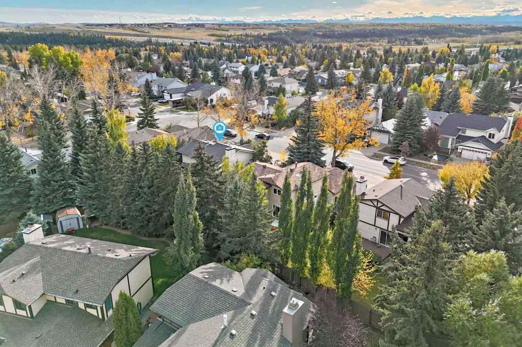 MLS® A2255928 - 983 Woodbine Boulevard SW in Woodbine Calgary, Residential