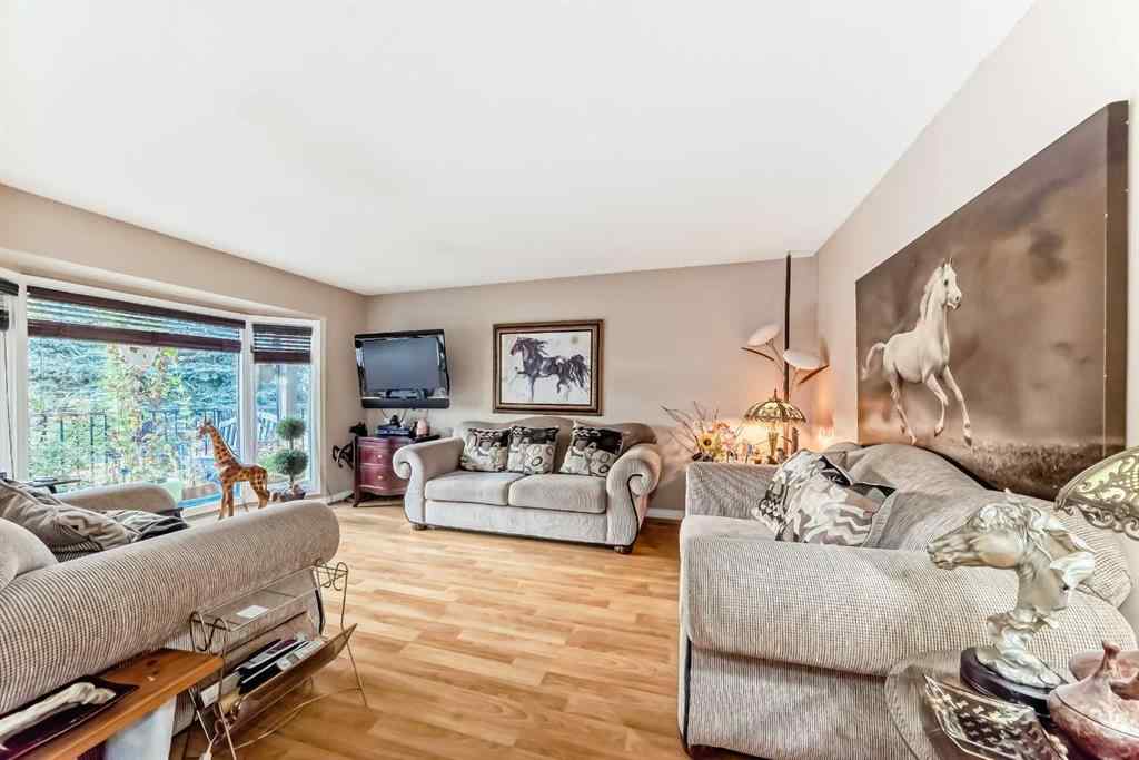 MLS® A2255928 - 983 Woodbine Boulevard SW in Woodbine Calgary, Residential