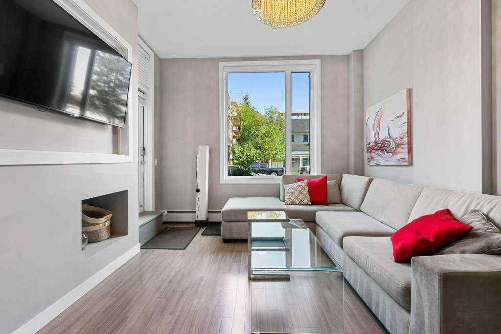 MLS® A2255929 - Unit #105 119 19 Street NW in West Hillhurst Calgary, Residential