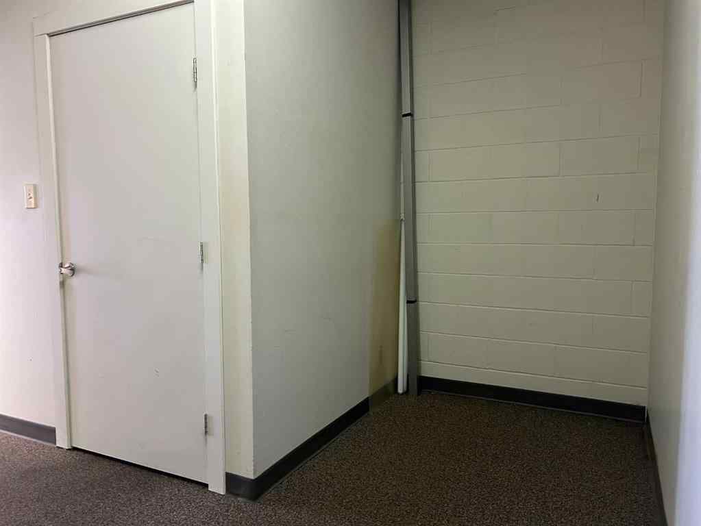 MLS® A2255931 - Unit #103B 1501 Dunmore Road SE in Southview-Park Meadows Medicine Hat, Commercial