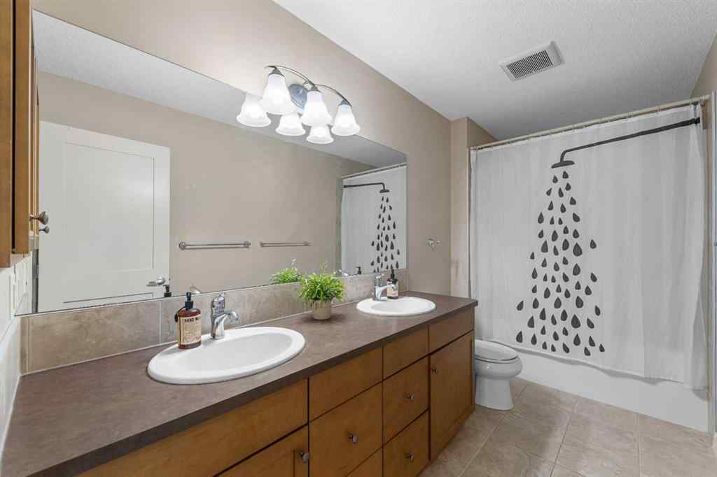 MLS® A2255933 - 86 Auburn Glen Circle SE in Auburn Bay Calgary, Residential