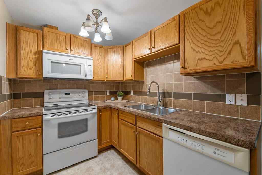 MLS® A2255933 - 86 Auburn Glen Circle SE in Auburn Bay Calgary, Residential