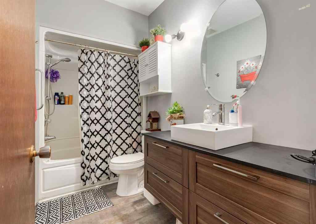 MLS® A2255934 - 70 Allandale Close SE in Acadia Calgary, Residential