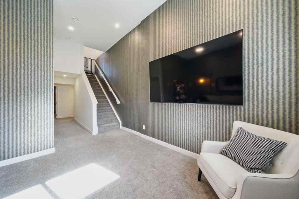 MLS® A2255935 - 47 Edith Terrace NW in Glacier Ridge Calgary, Residential