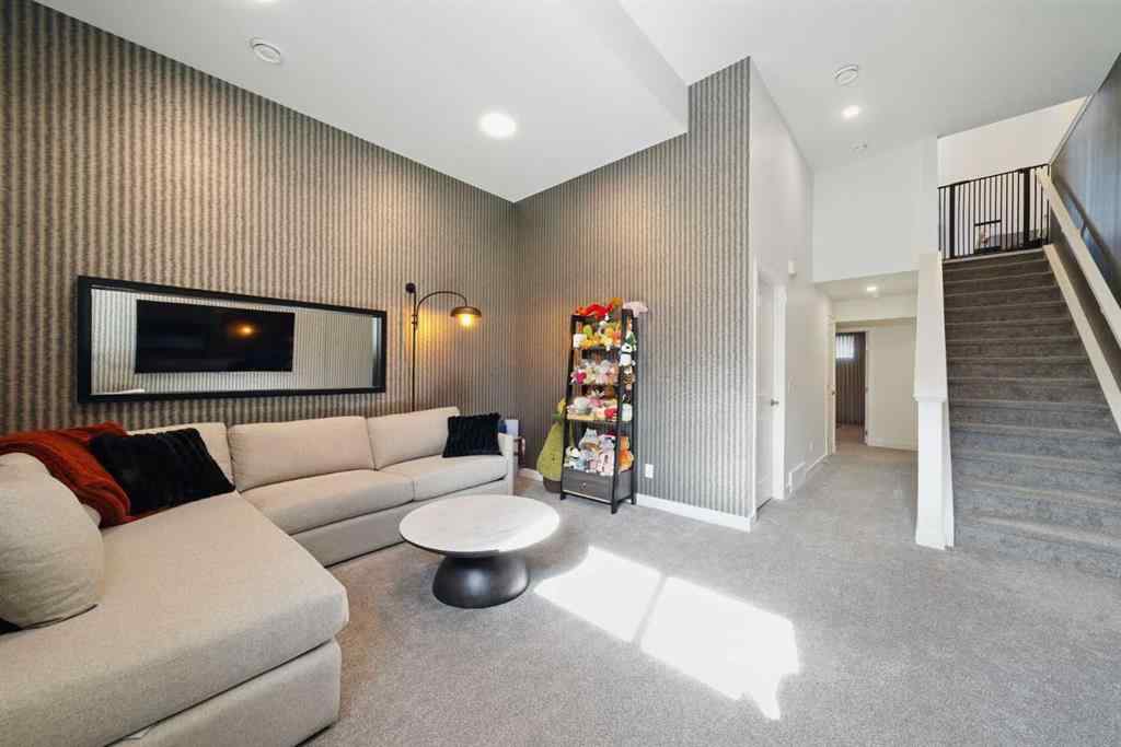 MLS® A2255935 - 47 Edith Terrace NW in Glacier Ridge Calgary, Residential