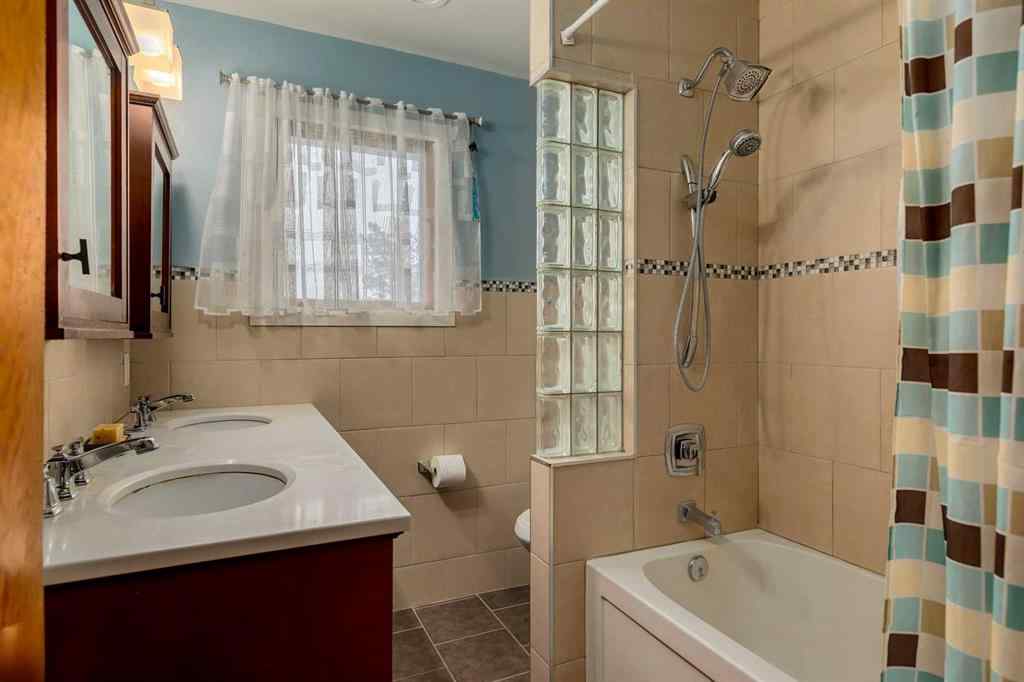 MLS® A2255936 - 27 Winchester Crescent SW in Westgate Calgary, Residential