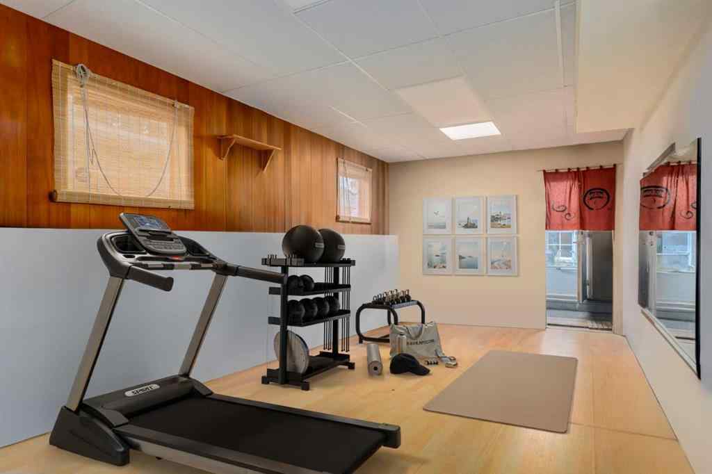 MLS® A2255936 - 27 Winchester Crescent SW in Westgate Calgary, Residential